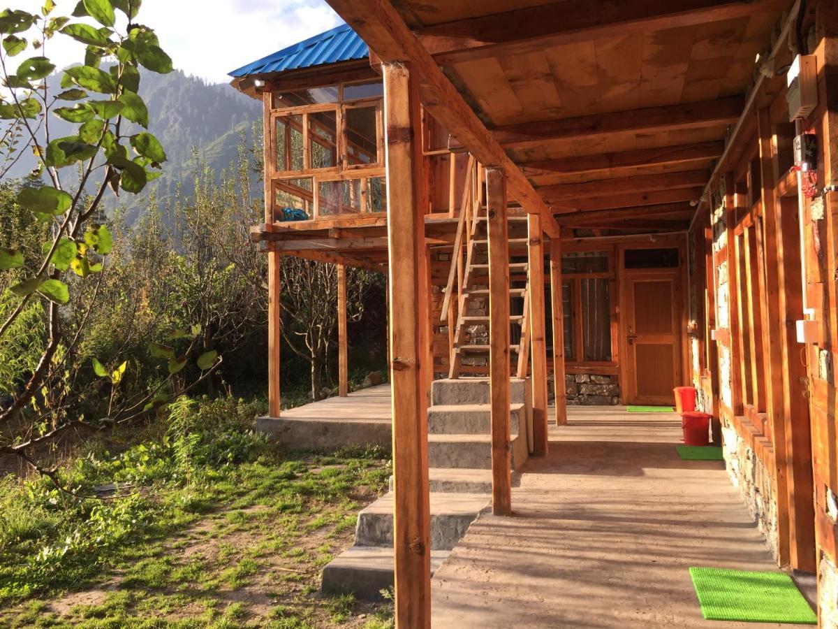 Yalakhom Otel Tosh Dış mekan fotoğraf