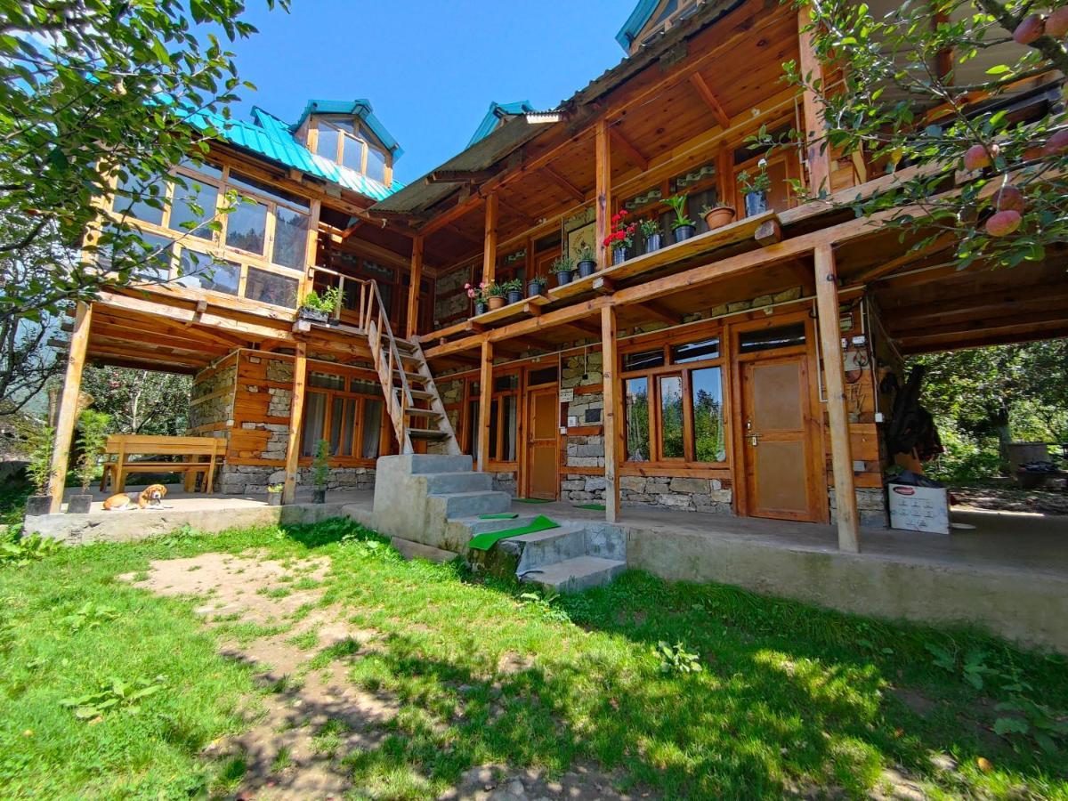 Yalakhom Otel Tosh Dış mekan fotoğraf
